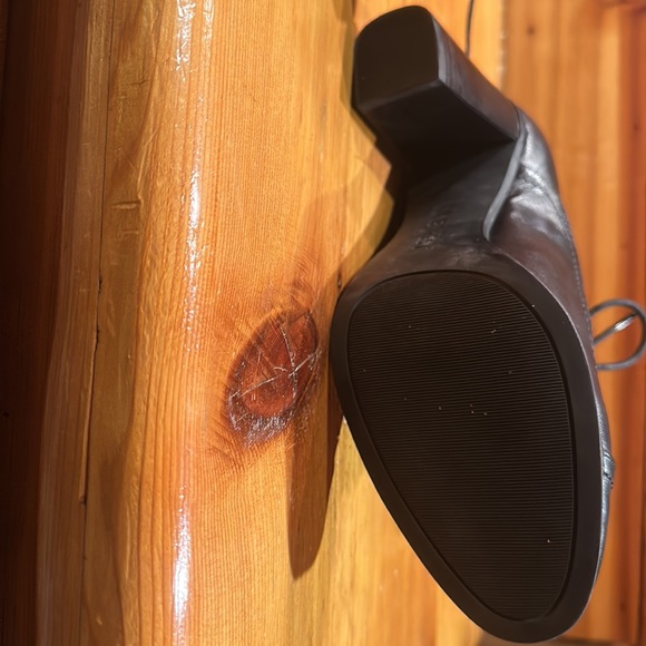 Nine West “Nostalgia” Block Heels - Picture 7 of 8